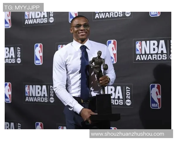 国王八连败惨败41分暴露防守漏洞,威斯布鲁克三双纪录升至NBA现役三双榜第三!威少生涯198次三双创神迹